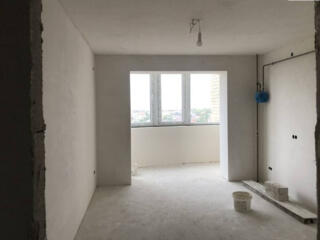 У продажу двокімнатна квартира у сучасному житловому комплексі. ...