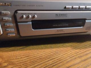 Продам голову музыкального центра technics eh570 на пять дисков