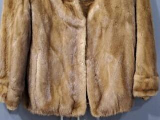 Продам норковый полушубок