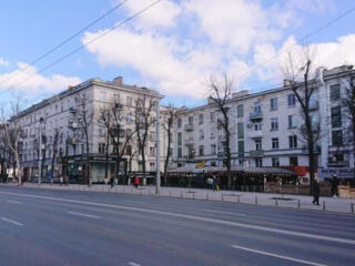 Apartament cu 2 camere, Centru.