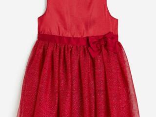 Продам платье H&M на девочку 7-8 лет. Состояние отличное.