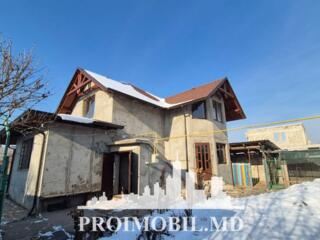 Vă propunem spre vânzare această casă în Ciorescu, str. Boris Glavan, 
