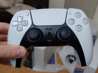Джойстики PS5 оригинал, PS Portal новое состояние, зарядная станция