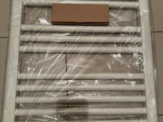 Полотенцесушитель новый в упаковке в комплекте с креплением. 500*600