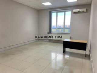 Оренда офісного приміщення в Голосіївському районі за адресою: ...