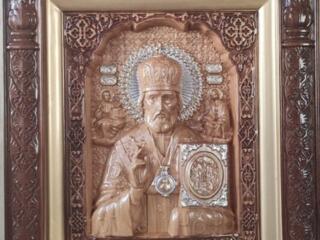 Icoane din lemn natural la comanda 