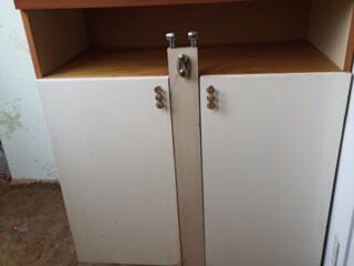 Продам срочно шкаф