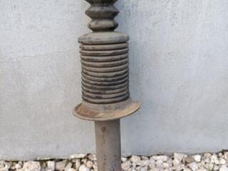 Продам заднюю стойку б/у на ниссан примера Р 11