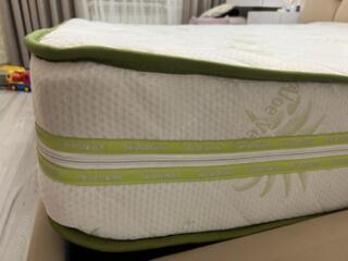 Продам матрац 180*200