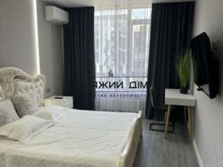 Оренда 2-х кімнатної студіо в ЖК Республіка, 6 поверх у 8 поверховому 