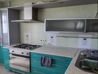 Сдам 3 ком. квартиру на Небесной сотни