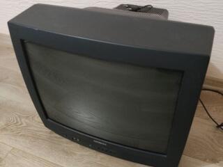 Телевизоры Grundig, Hitachi на 54 диагональ рабочие