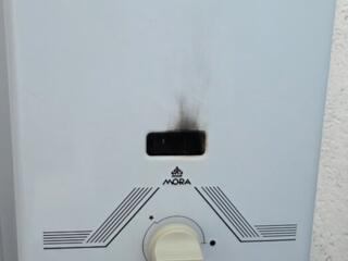 Продаётся газовая колонка "Моrа" б/у, на запчасти, 300 рублей