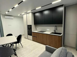 Сдаётся 2-комнатная на Краснова, 66 жемчужина