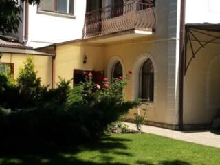 Дом на Фонтанскорй дороге с видом на море