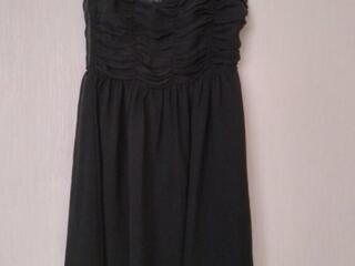 Платья 44 раз. по 100 руб