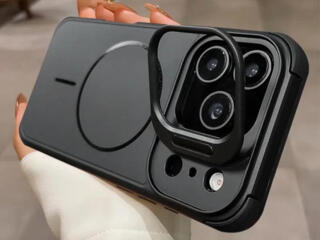 Чехол на IPhone 17 Pro Max