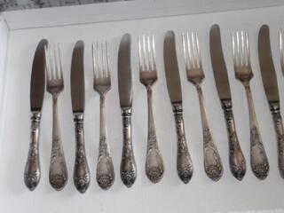 Вилки-ножи, Чайный сервиз Польша, Два блюда Чехия, Кофейный сервиз ГДР