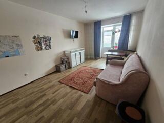 В продаже уютная однокомнатная квартира в пригороде Черноморска. ...