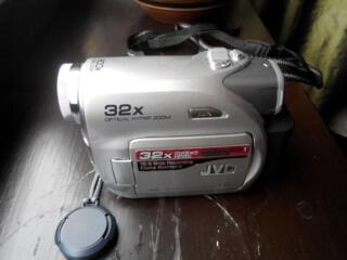 Видеокамера JVC в отличном состоянии. Бельцы