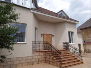 Большой двухэтажный дом в Одессе пгт Авангард,