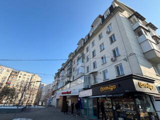 Apartament cu 2 camere, 76 m², Botanica.