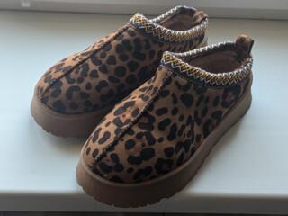 Продам угги