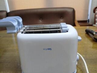 Продам тостер Philips