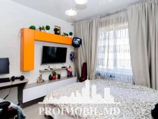 Vă propunem spre vânzare această casă cu 6 camere, or. Codru, str. ...