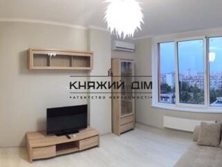 Оренда 1 кімнатної квартири на Оболоні, вул. Богатирська 6А. Загальна 