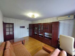 Пропонується до оренди роздільна 2-х кімнатна квартира на вул. ...