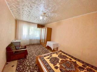 Apartament cu 2 odăi separate, Botanica, bd Traian. Încalzire autonoma