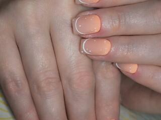 Мастер маникюра