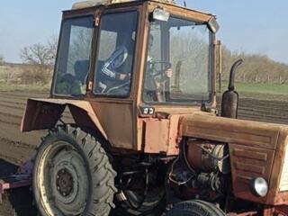 Трактор т-25