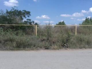 Предлагается к продаже земельный участок 10 соток в центре ...