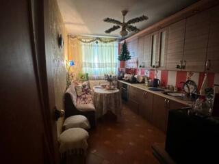 Предлагается к продажи трехкомнатной квартиры в Приморском районе, на 