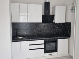 Продам квартиру со свежим ремонтом ЖК Розенталь