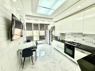 Perfect pentru investiție!!! Vânzare apartament cu chiriași, în ...