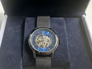 Наручные часы Maserati