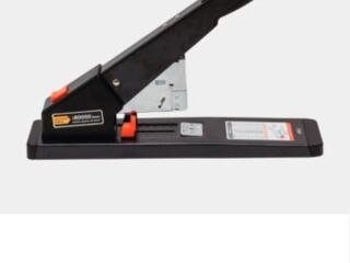 Профессиональный степлер на 215 страниц