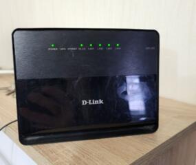 Продам wi-fi роутеры D-link 150р., wi-fi приставку CALIX T073G-2 300р.