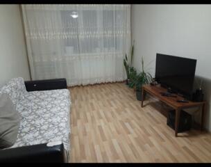 Apartament cu odaie.