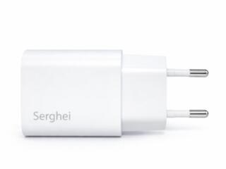 Именная быстрая зарядка Bravoza GaN 30W (2 порта)