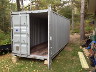 Куплю морской контейнер 20 или 40 футов