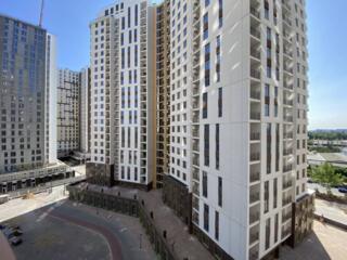 В продаже двухкомнатная квартира в новом доме Кадор сити на Краснова. 