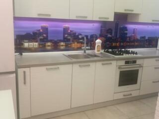 Стильная трехкомнатная квартира с террасой в центре Одессы