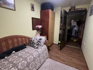 Продам 2х комнатную квартиру в центре города ул.Лейтенанта Шмидта!