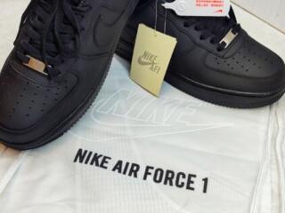 Кросовки Nike Air Force 1 '07 "Triple Black" — Оригинал, Новые