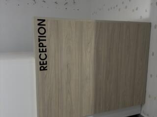 Стол для магазина или офиса (reception)