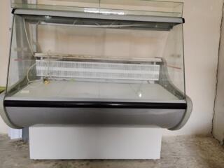 Холодильная витрина - прилавок